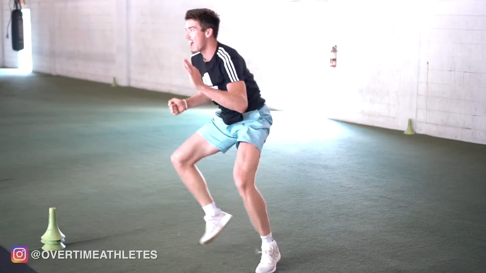 Use Lateral Shuffle To Sprint For Quicker Cuts