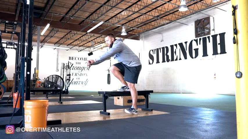 3 Knee Stabilization Exercises for Jumpers