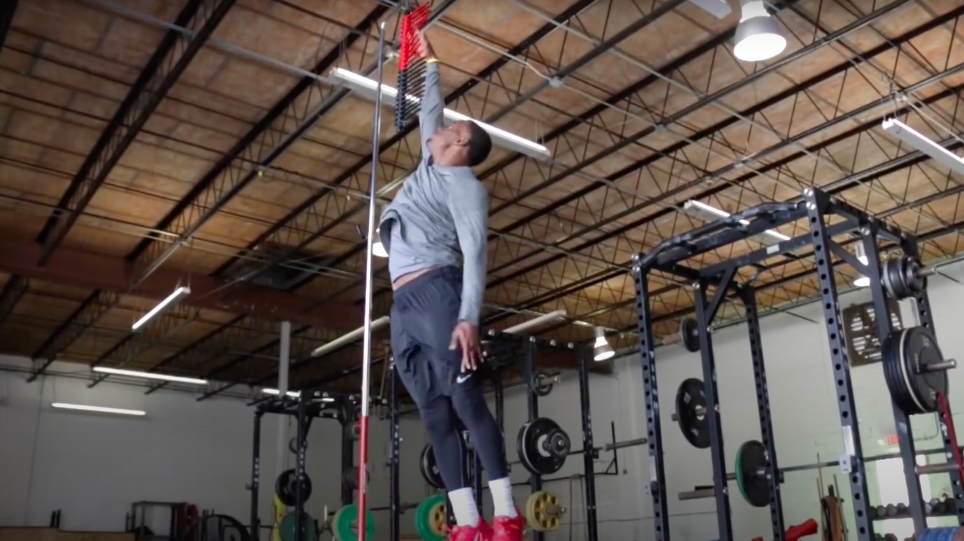 Use The Approach Box Jump To Build Your Vertical - Overtime Athletes Blog