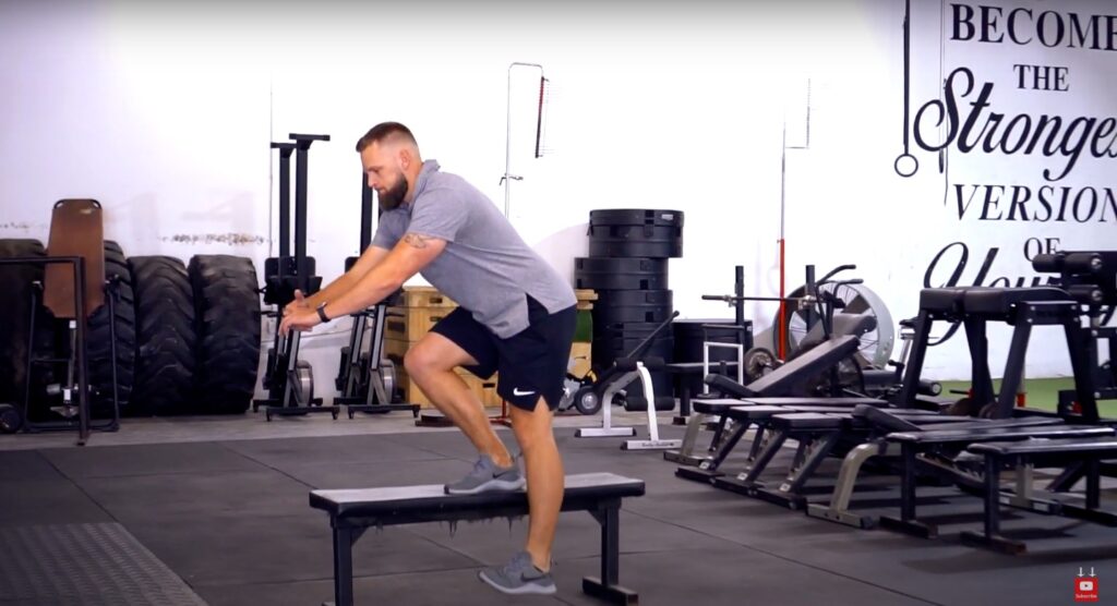 Athlete Performs eccentric step down